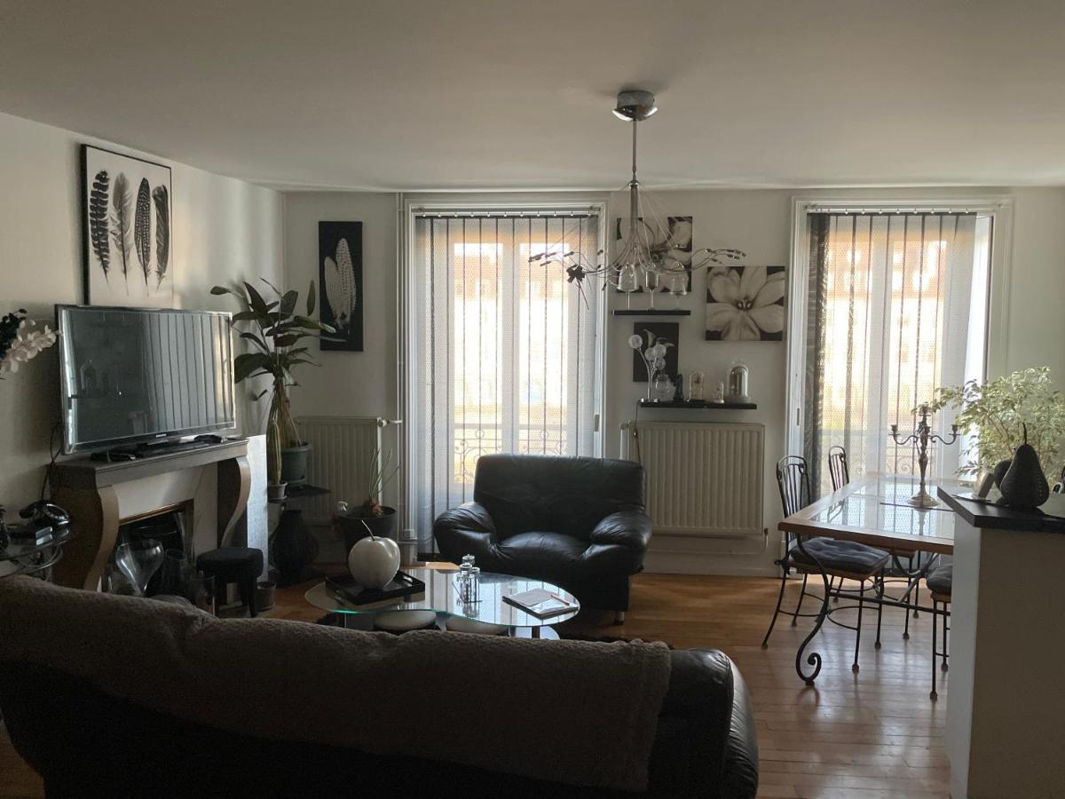Appartement Au Quai 1921 Безансон Экстерьер фото
